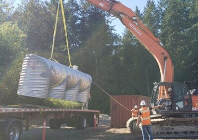 Pin grabber coupler with lifting eye