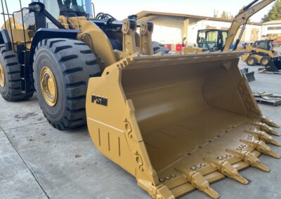 Wheel loader rock bucket